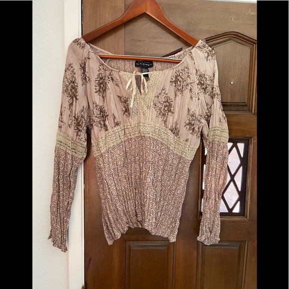 new york city design company Tops - Beautiful brown blouse